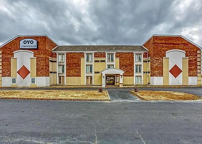 Garden Cove Hotel