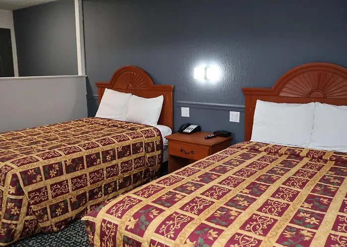 Garden Cove Hotel 3*