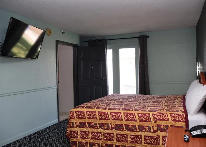 Hotel Garden Cove 3*