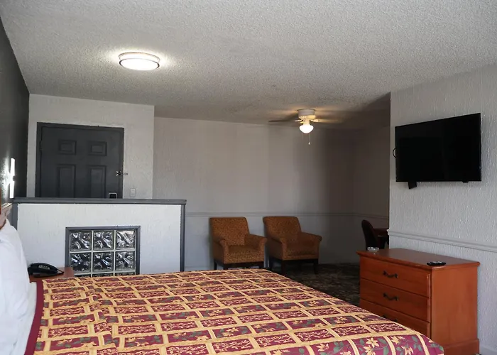 Garden Cove Hotel 3*